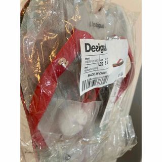 デシグアル(DESIGUAL)の新品✨タグ付き♪Desigual ビーチサンダル ✨24.5センチ　大特価‼️(ビーチサンダル)