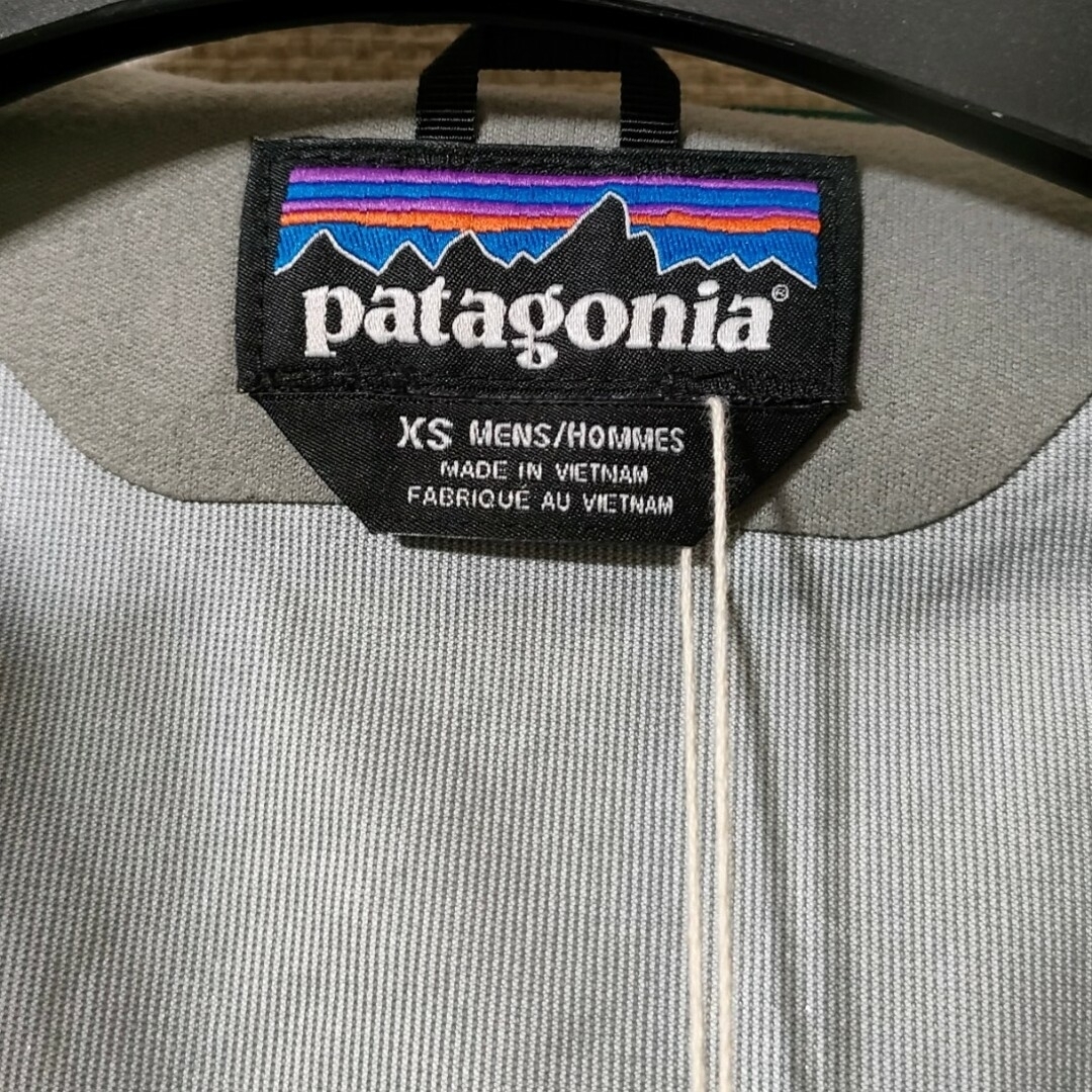 patagonia(パタゴニア)のパタゴニア 　 トレントシェル　３Ｌ  メンズ メンズのジャケット/アウター(ナイロンジャケット)の商品写真