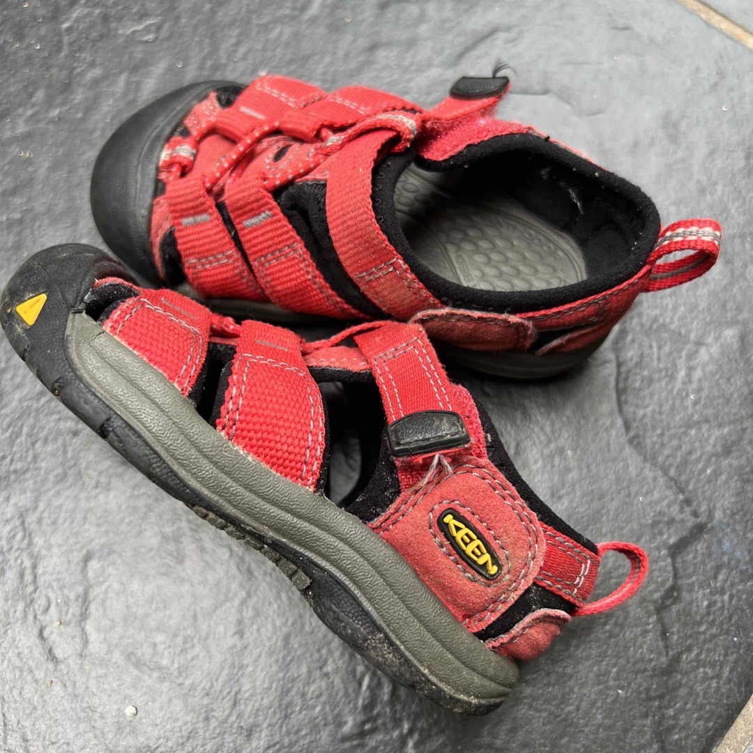 KEEN(キーン)のkeen サンダル　13.5cm キッズ/ベビー/マタニティのベビー靴/シューズ(~14cm)(サンダル)の商品写真