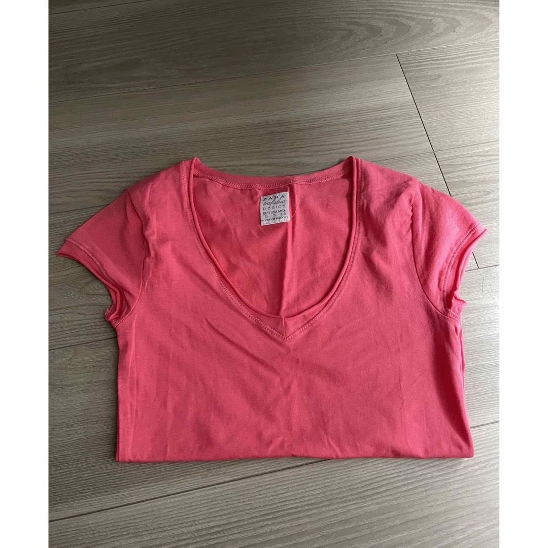 ZARA(ザラ)のZARA  Tシャツ ピンク　サイズS レディースのトップス(Tシャツ(半袖/袖なし))の商品写真