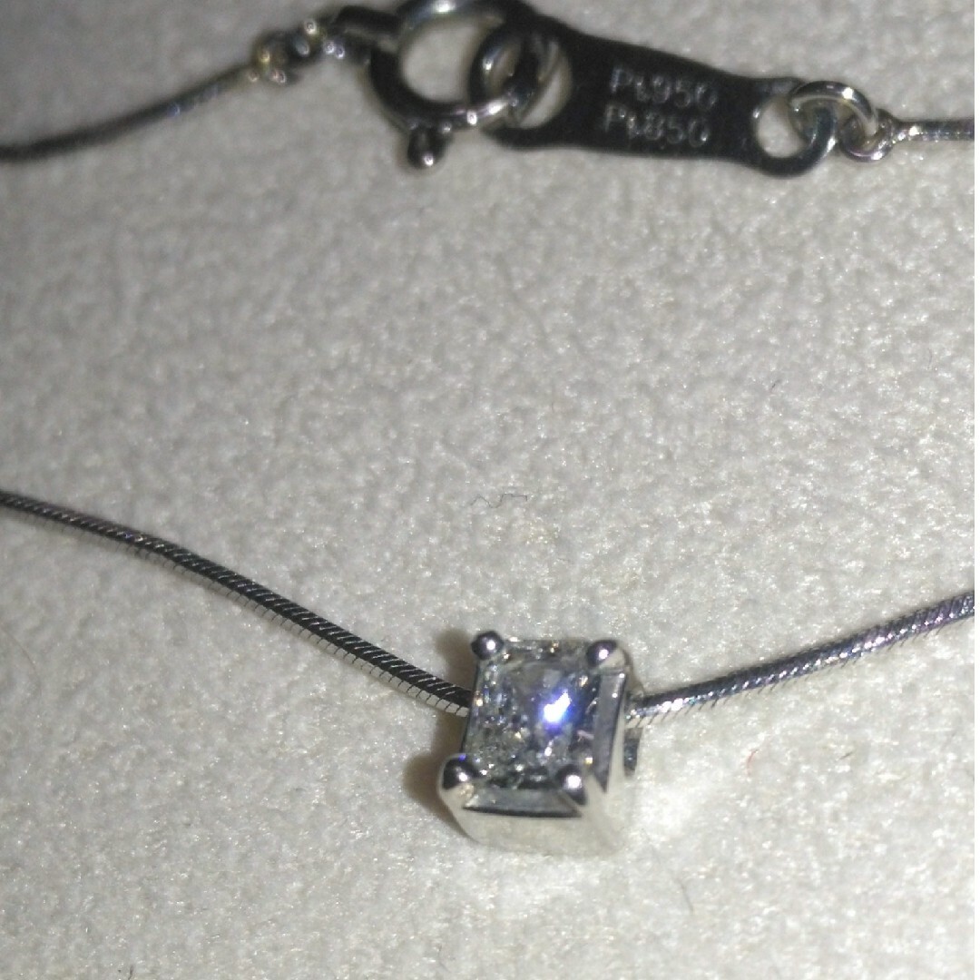 ヴァンドーム プラチナ ダイヤモンド ネックレス 一粒ダイヤ プリンセスカット