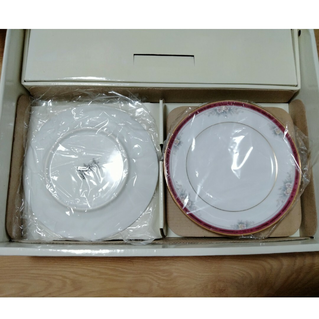 Noritake - 【Noritake】大皿1枚+小皿5枚のセット(新品)の通販 by ...