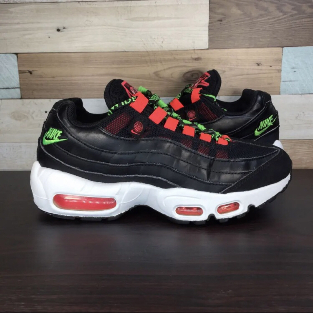 NIKE AIR MAX 95 SE 23.5cm