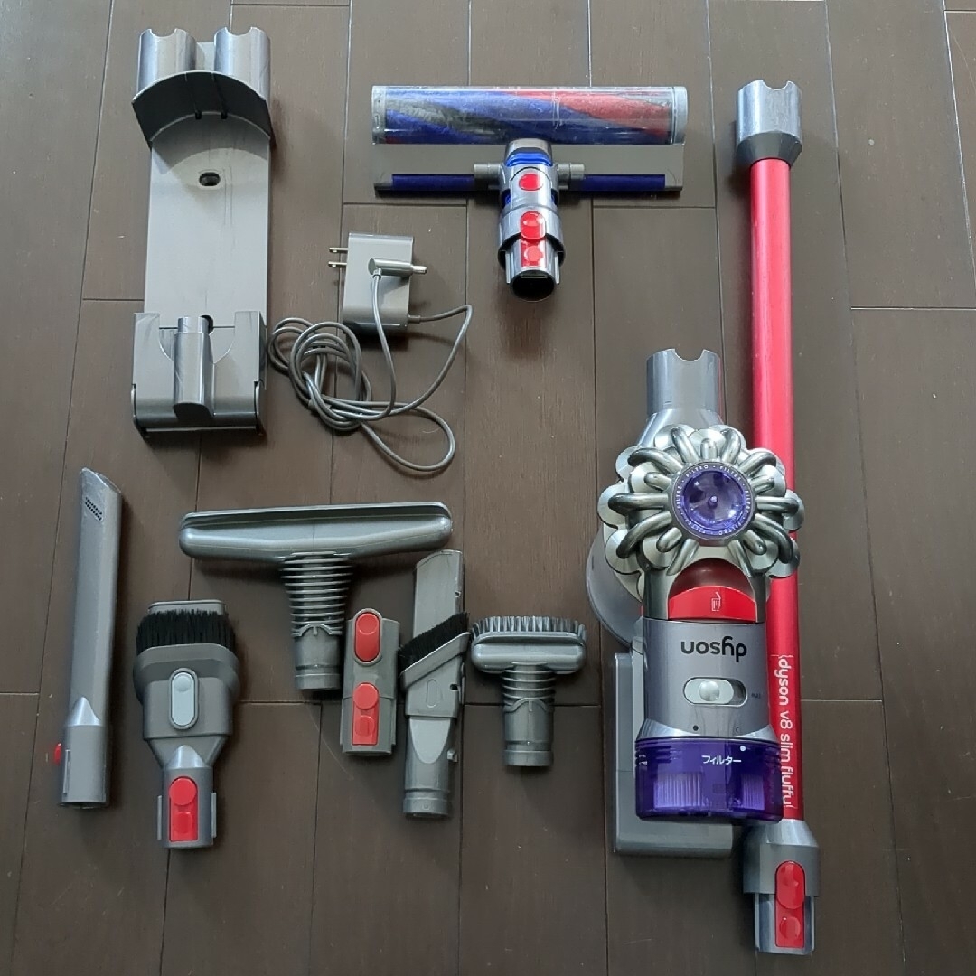 Dyson - Dyson V8 Slim Fluffy サイクロン式コードレス掃除機の通販 by