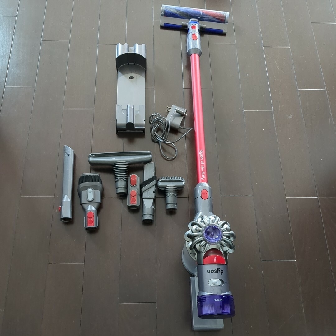 Dyson - Dyson V8 Slim Fluffy サイクロン式コードレス掃除機の通販 by