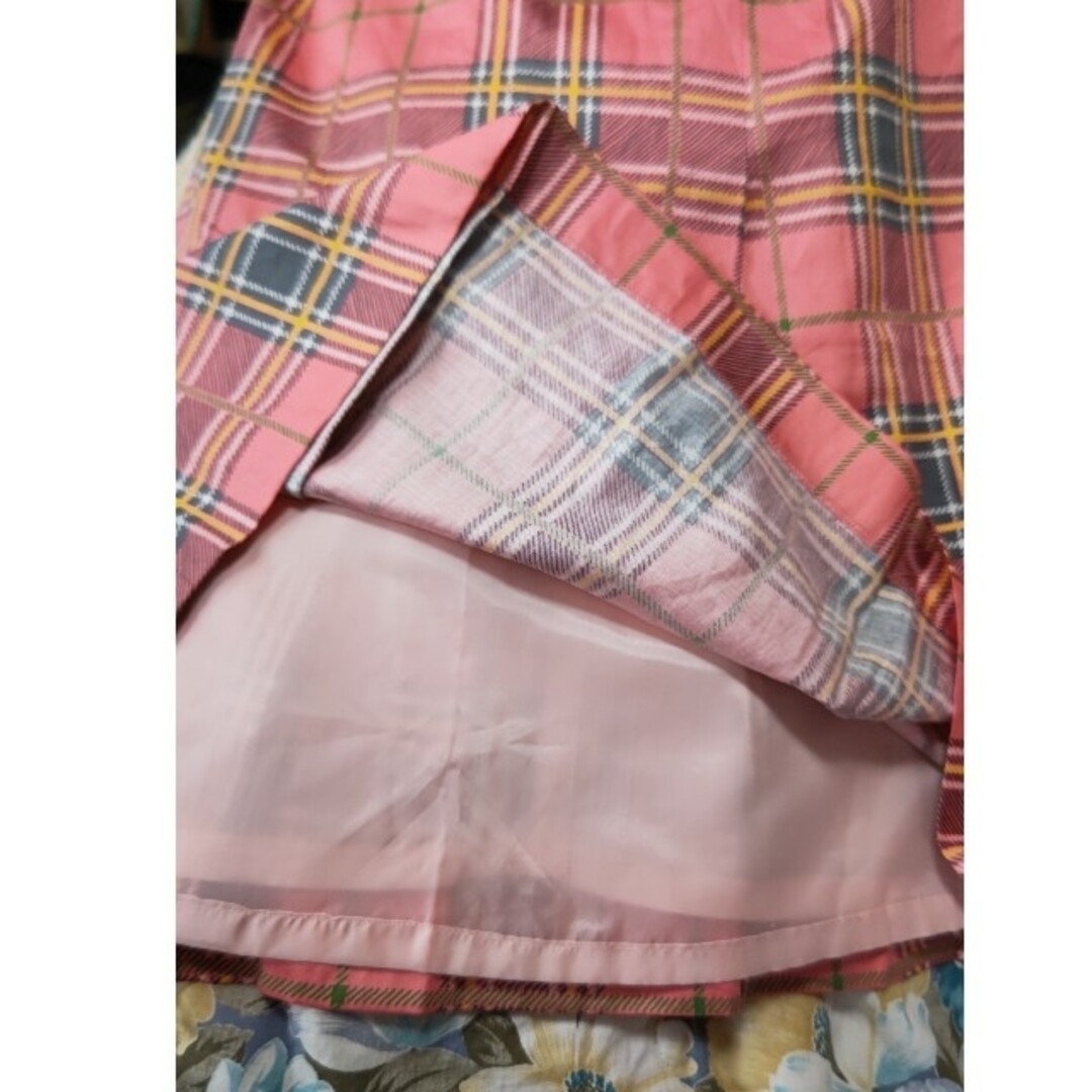 Yorkland(ヨークランド)のヨークランド　ボックスプリーツスカート　ピンク系チェック レディースのスカート(ロングスカート)の商品写真