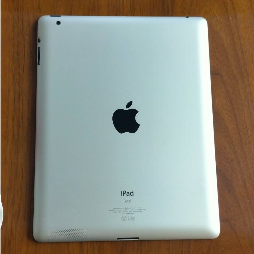 美品 iPad 32GB Wi-Fi 第一世代 MB293J/A 箱 シールあり