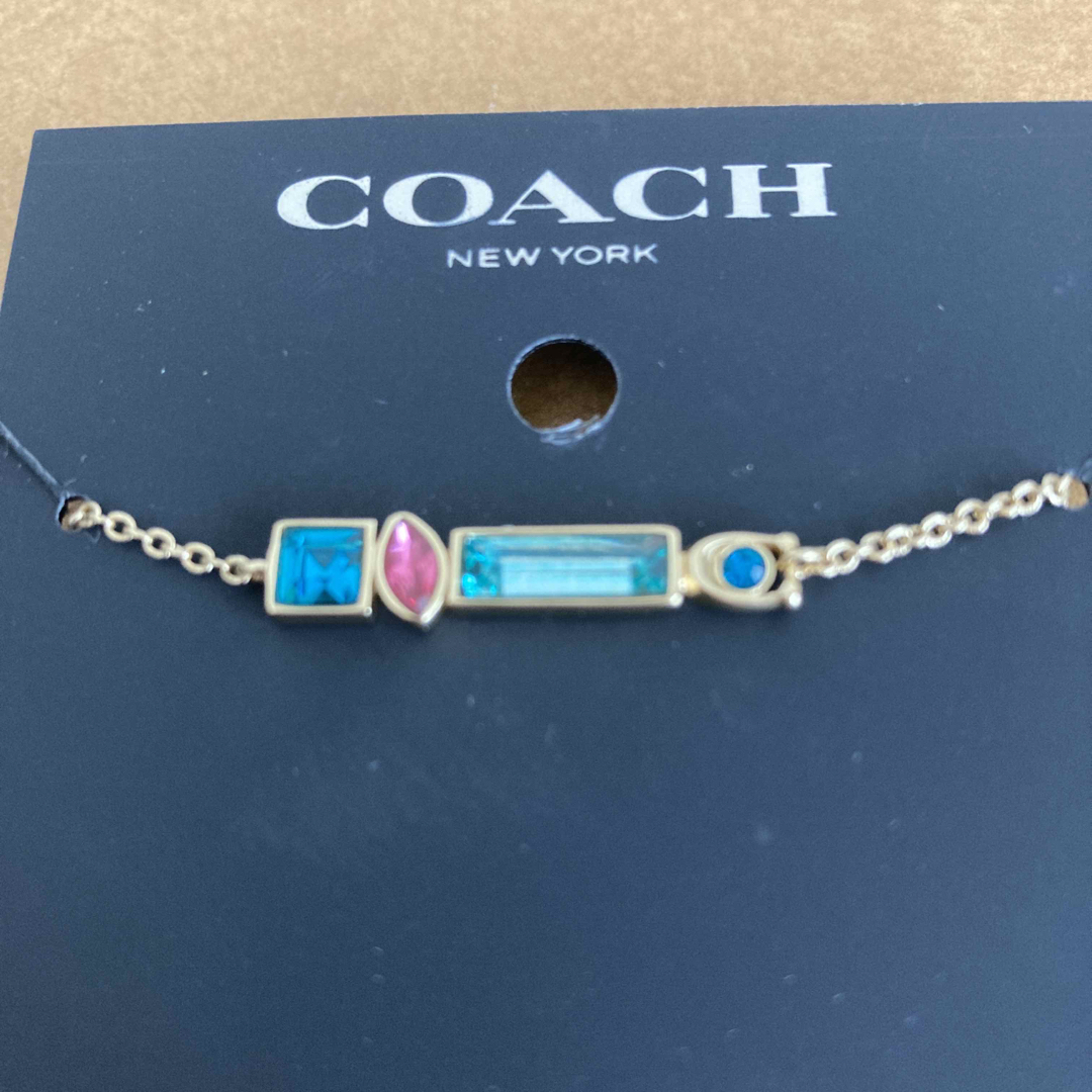 COACH(コーチ)の新品　COACH  ブレスレット レディースのアクセサリー(ブレスレット/バングル)の商品写真