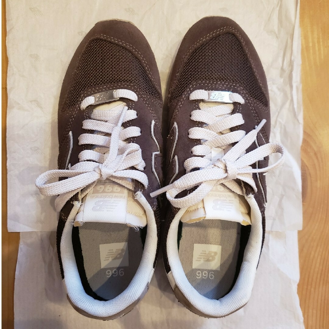 New Balance(ニューバランス)の【ぱる様専用】New Balance　WL996RH2 D 　23.5cm レディースの靴/シューズ(スニーカー)の商品写真