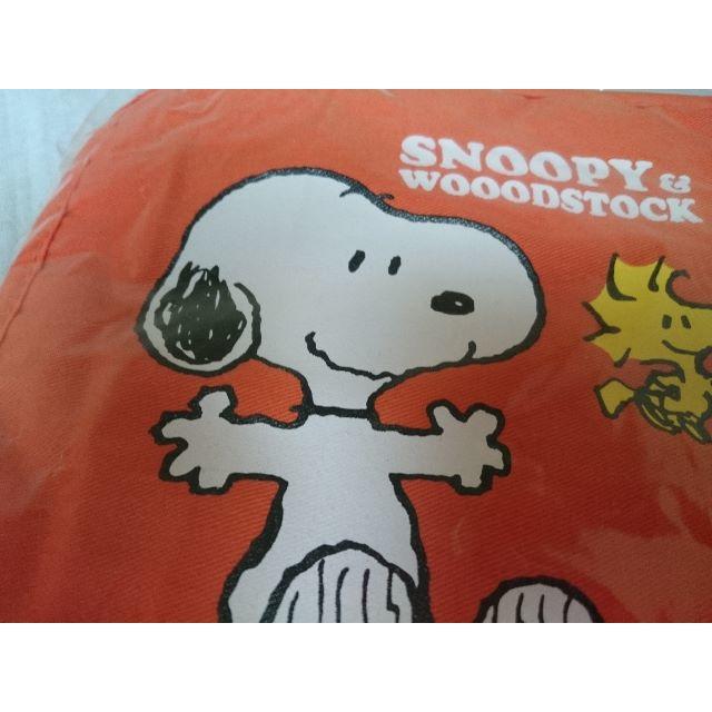 SNOOPY(スヌーピー)の$ LOVE $様専用スヌーピー・産経新聞ノベルティ・鍋つかみ２枚組・ インテリア/住まい/日用品のキッチン/食器(収納/キッチン雑貨)の商品写真