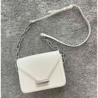 チャールズアンドキース(Charles and Keith)のチャールズアンドキース バッグ(ショルダーバッグ)