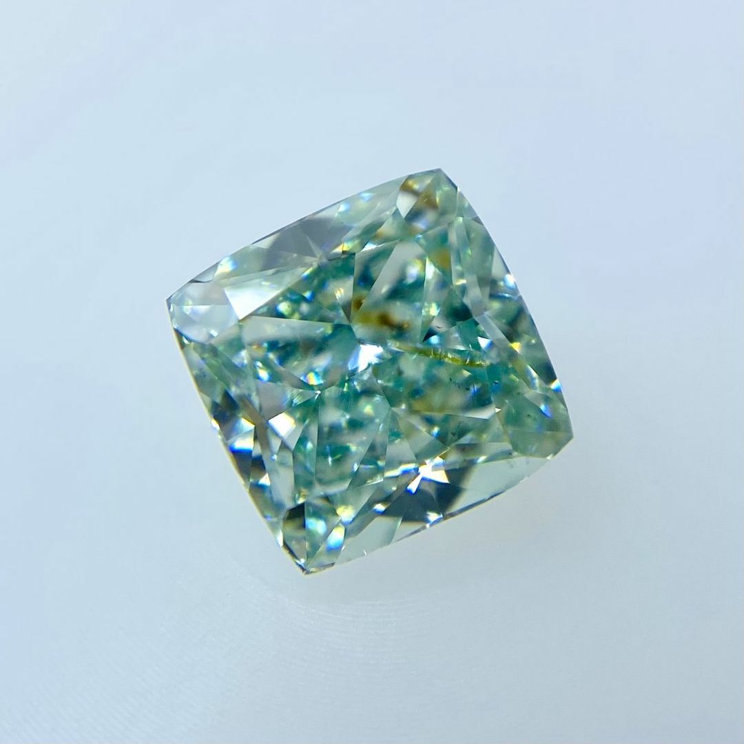 FANCY INTENSE BLUE GREEN 0.848ct X レディースのアクセサリー(その他)の商品写真