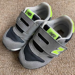 ニューバランス(New Balance)のニューバランス　NB IZ373 14.5cm グレー　ネオン　グリーン　靴(スニーカー)