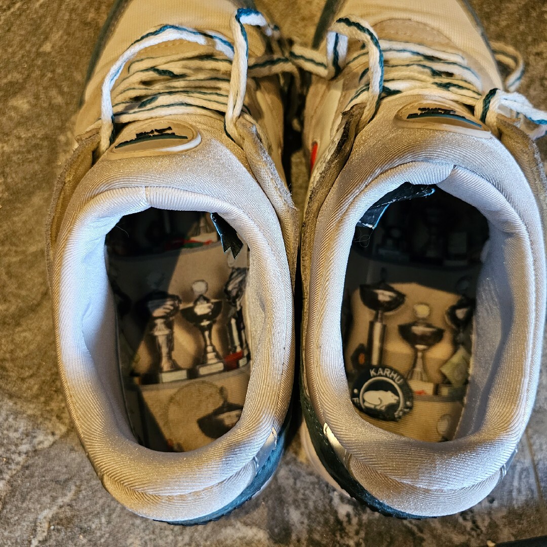 KARHU カルフ スニーカー アリア スターゲイザー kh803060