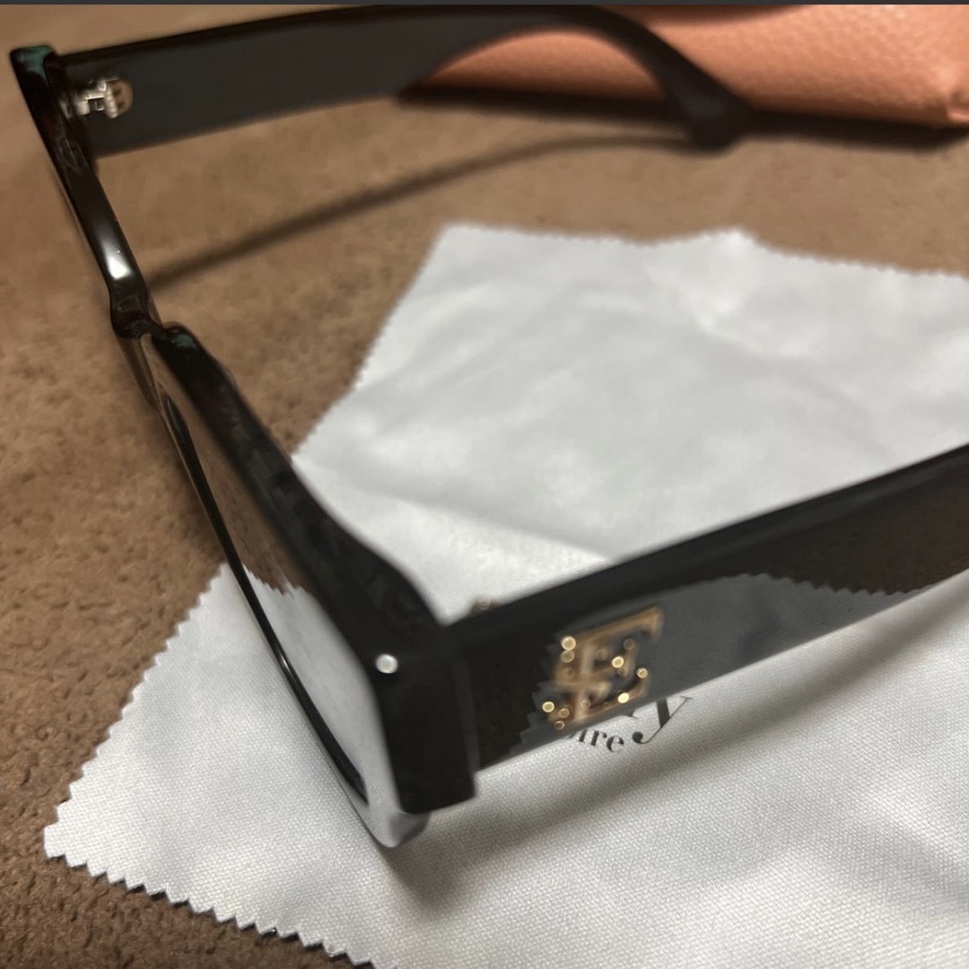 eimy istoire(エイミーイストワール)のeimy ES Logo Sunglasses レディースのファッション小物(サングラス/メガネ)の商品写真