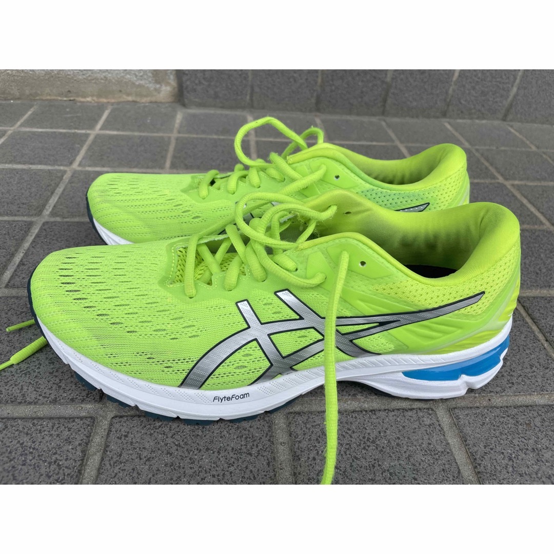 asics(アシックス)の【ジャンク】ASICS GT2000-9 メンズ27.5cmライムイエロー スポーツ/アウトドアのランニング(シューズ)の商品写真