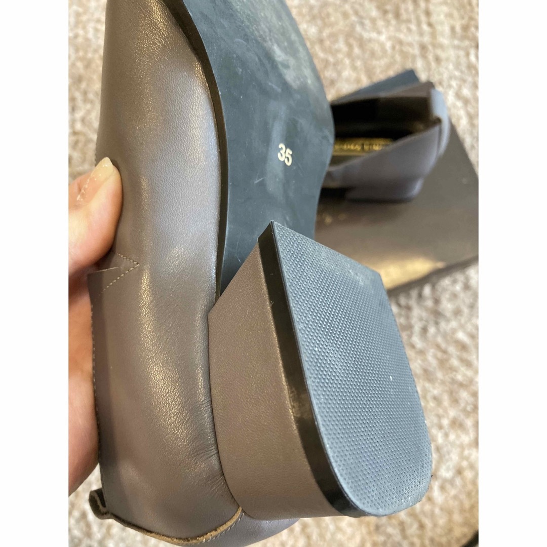 GEMMA LINN(ジェマリン)の未使用　グレー　パンプス  レディースの靴/シューズ(ハイヒール/パンプス)の商品写真