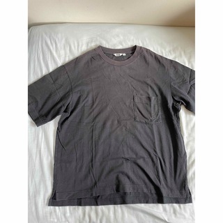 ユニクロ(UNIQLO)のUNIQLO Tシャツ ブラック(Tシャツ/カットソー(半袖/袖なし))