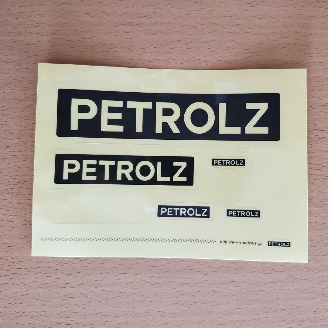 PETROLZ　ステッカー エンタメ/ホビーのCD(ポップス/ロック(邦楽))の商品写真