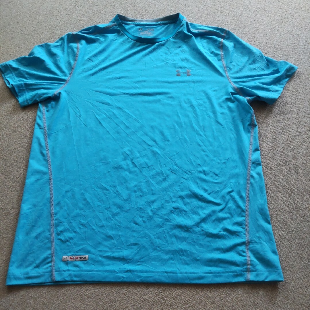 UNDER ARMOUR(アンダーアーマー)の大きいサイズ アメリカ古着 UNDER ARMOUR ポリシャツ XL メンズのトップス(Tシャツ/カットソー(半袖/袖なし))の商品写真