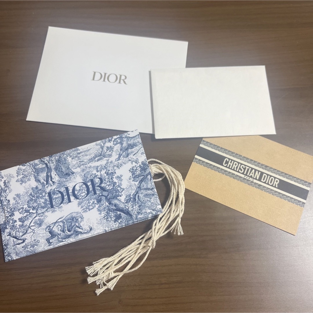 Christian Dior(クリスチャンディオール)のDIOR CHANEL メッセージカード ネームタグ ハンドメイドの文具/ステーショナリー(カード/レター/ラッピング)の商品写真