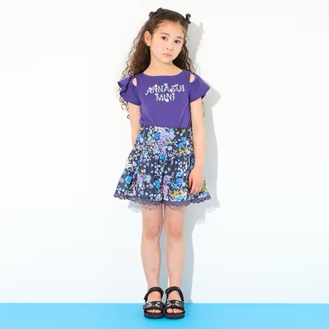 ANNA SUI mini(アナスイミニ)のおまとめ　アナスイミニ 今期  2枚　スワン 花プリント花ロゴ Tシャツ 150 キッズ/ベビー/マタニティのキッズ服女の子用(90cm~)(Tシャツ/カットソー)の商品写真