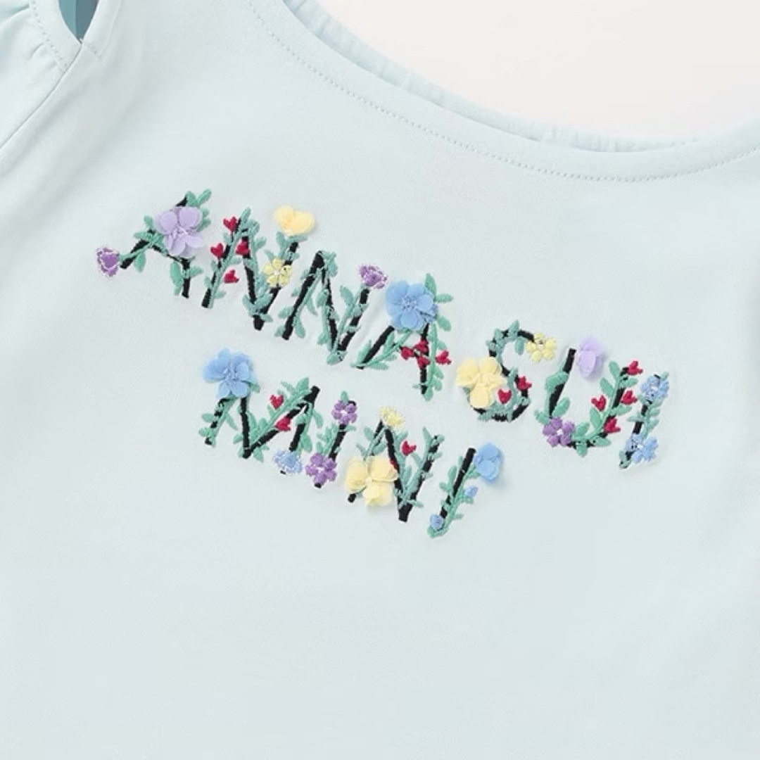 ANNA SUI mini(アナスイミニ)のおまとめ　アナスイミニ 今期  2枚　スワン 花プリント花ロゴ Tシャツ 150 キッズ/ベビー/マタニティのキッズ服女の子用(90cm~)(Tシャツ/カットソー)の商品写真