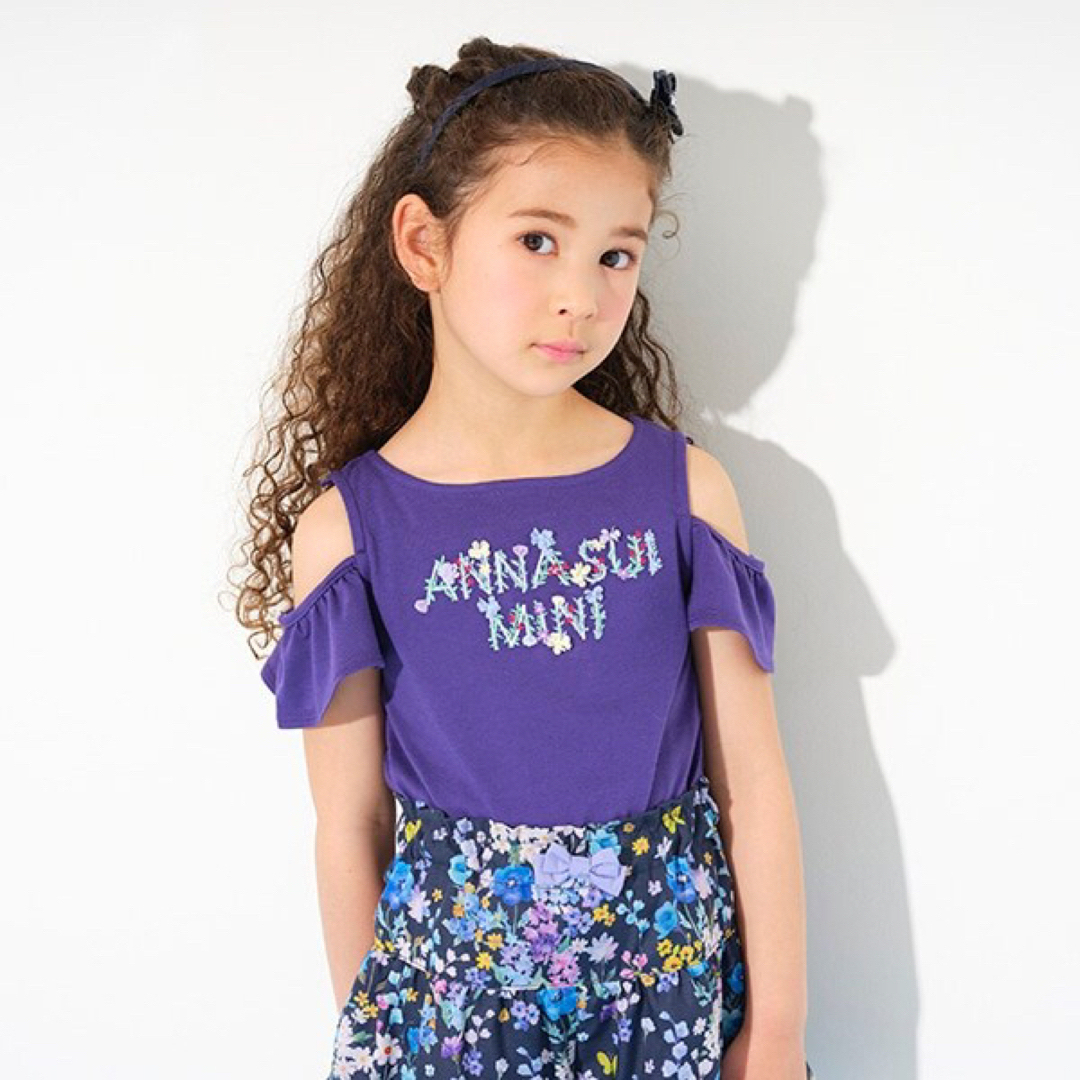 ANNA SUI mini(アナスイミニ)のおまとめ　アナスイミニ 今期  2枚　スワン 花プリント花ロゴ Tシャツ 150 キッズ/ベビー/マタニティのキッズ服女の子用(90cm~)(Tシャツ/カットソー)の商品写真