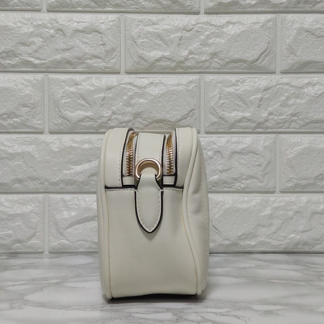 COACH - COACH コーチ ロゴモチーフ ショルダーバッグ レザー ホワイト
