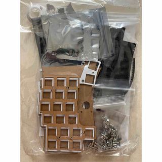 新品未開封 キットのみ keyball44 Shirogane キーボードの通販 by N's