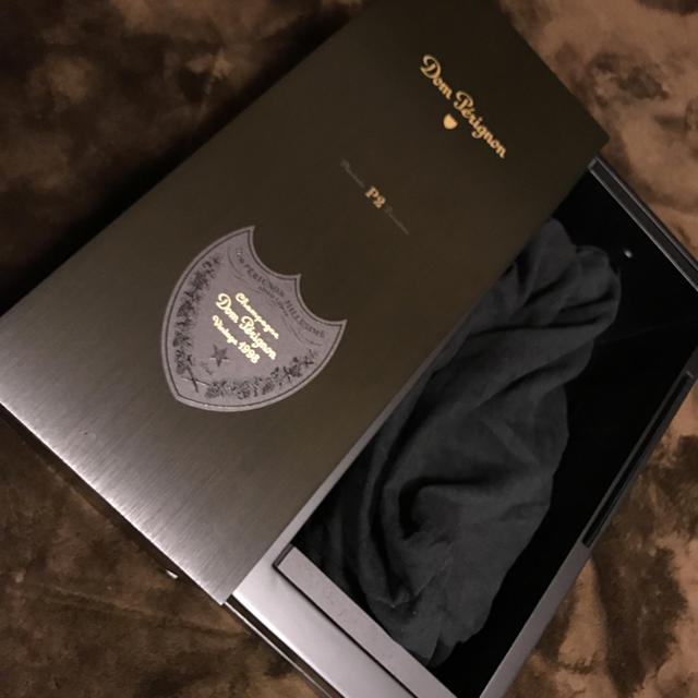 Dom Pérignon(ドンペリニヨン)の㊗️🍾P２ビンテージドンペリ🍾1998年P2🌟㊗️ 食品/飲料/酒の酒(シャンパン/スパークリングワイン)の商品写真