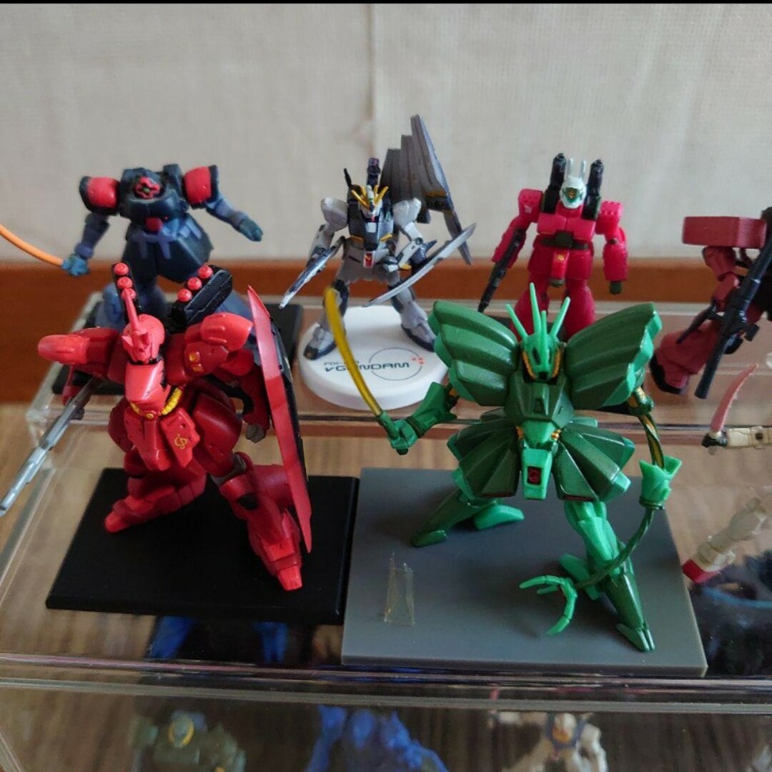 【ジャンク品•欠品あり】ガンダム フィギュア プラモデル 約23個 エンタメ/ホビーのコレクション(その他)の商品写真