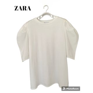 ザラ(ZARA)の☆ 新品！ ZARA 袖ボリュームTシャツ ☆(Tシャツ(半袖/袖なし))