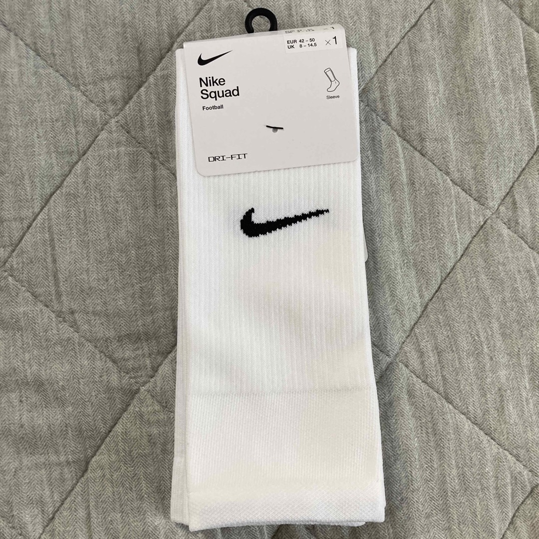 NIKE(ナイキ)の（専用）NIKE レッグスリーブ スポーツ/アウトドアのスポーツ/アウトドア その他(アメリカンフットボール)の商品写真