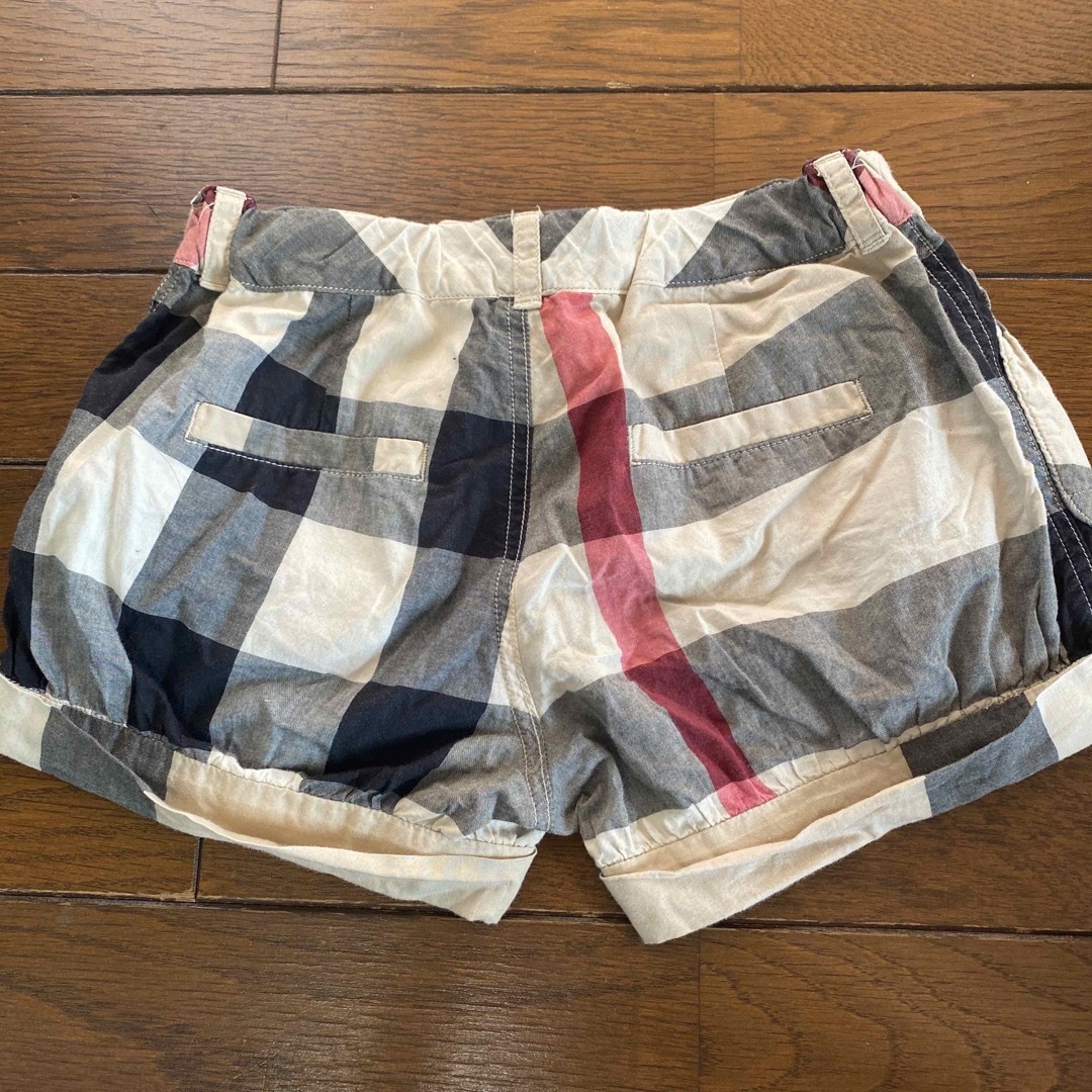 BURBERRY(バーバリー)のBurberry バーバリー　6Y 116cm チェック　ショートパンツ キッズ/ベビー/マタニティのキッズ服女の子用(90cm~)(パンツ/スパッツ)の商品写真