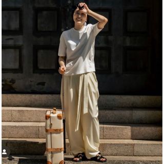 【7/31まで限定価格】deres デレス drape pants エクリュの通販 by ...