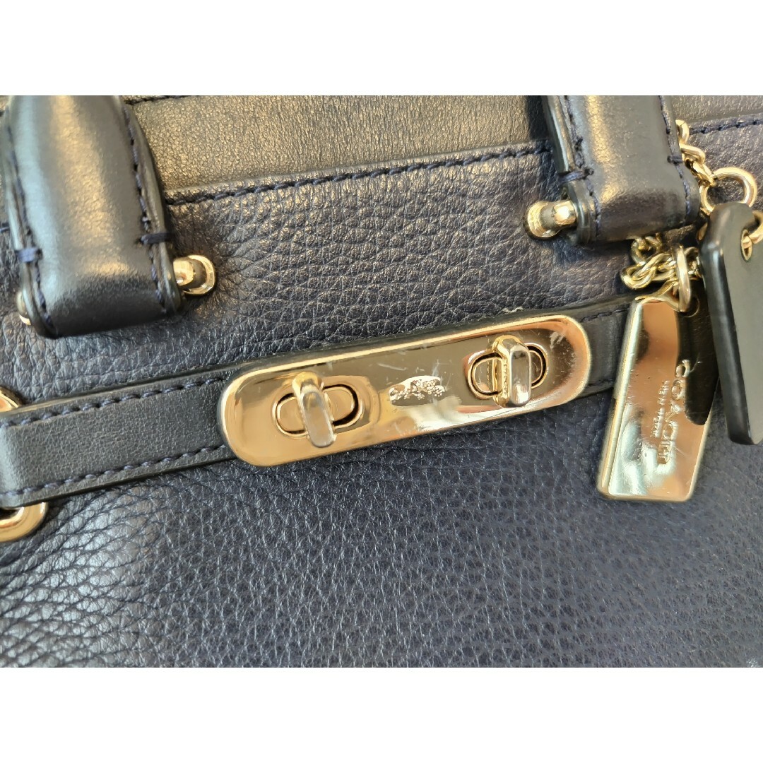 COACH(コーチ)のCOACH コーチ スワッガー ミニ 2Way ショルダーバッグ ネイビー レディースのバッグ(ショルダーバッグ)の商品写真