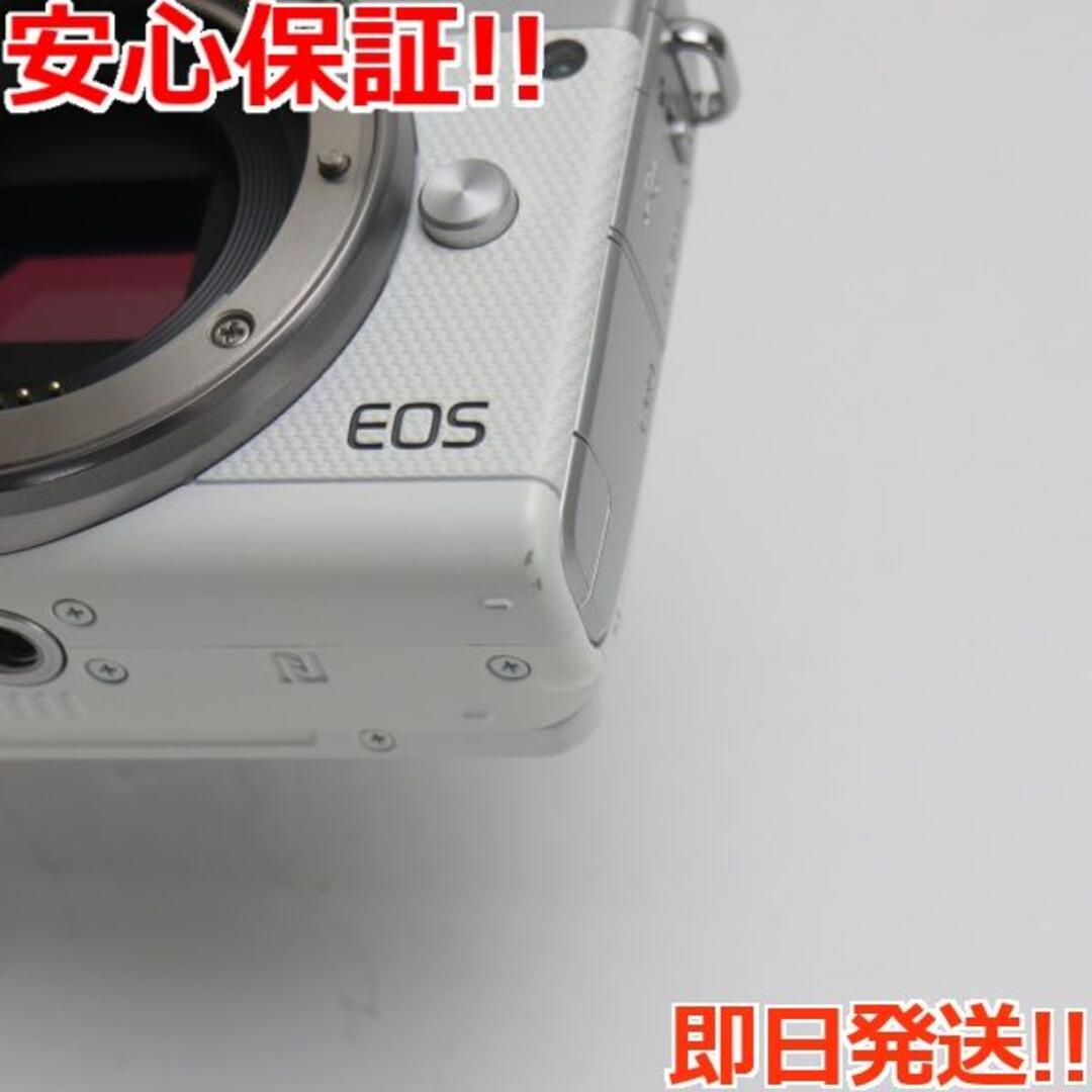 超美品 EOS M100 EF-M15-45 IS STM レンズ ホワイト