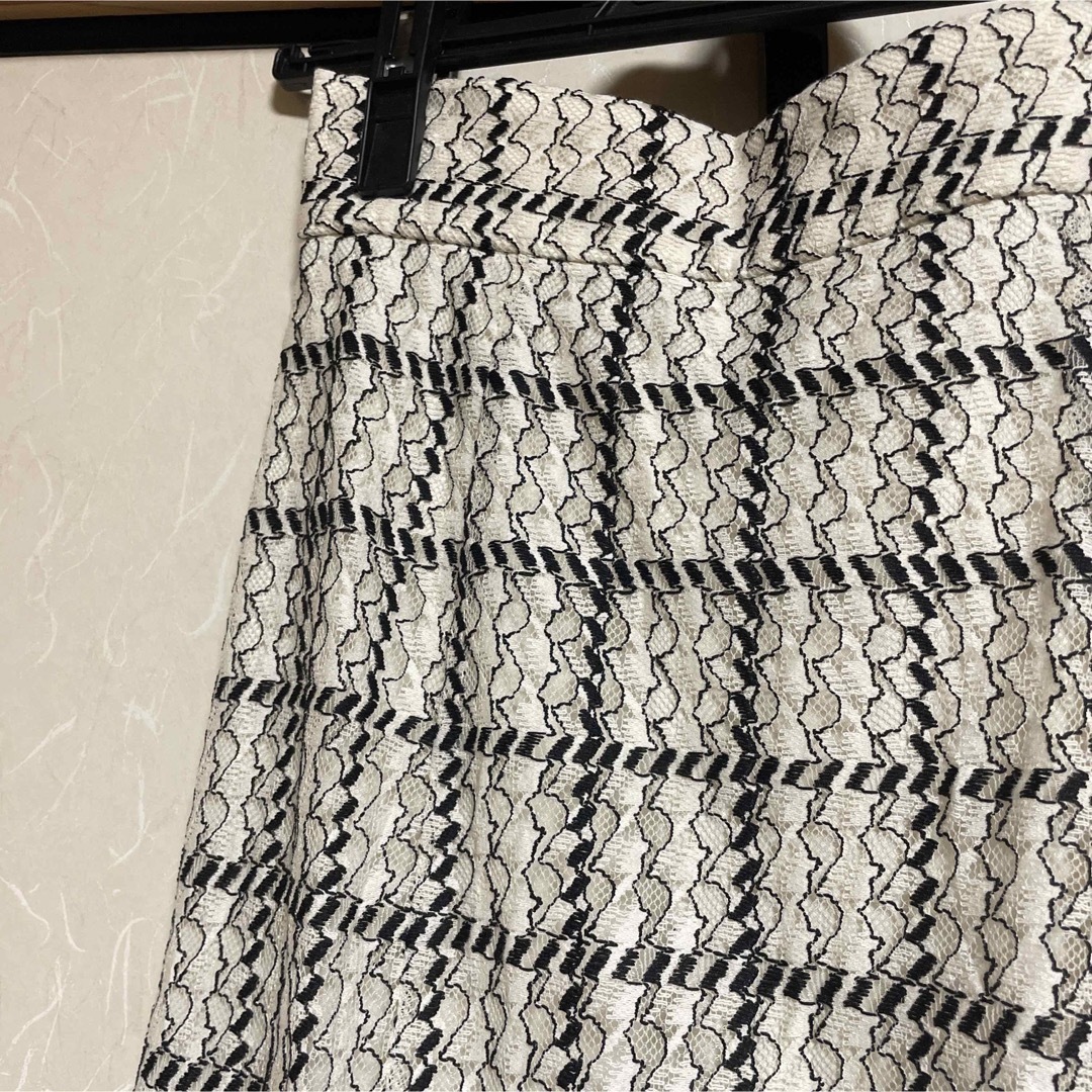 SNIDEL(スナイデル)のスナイデル　レースマーメイドスカート レディースのスカート(ロングスカート)の商品写真