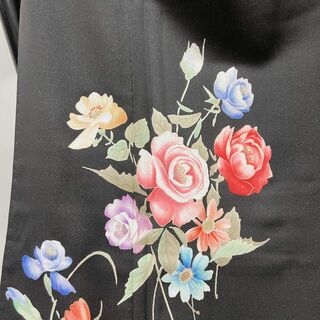 黒地にレトロな花模様の付け下げ 着物の通販 by TSUMUGI re