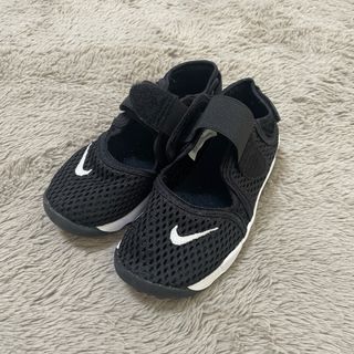 ナイキ(NIKE)のNIKE ナイキ　リトルリフト　サンダル(サンダル)