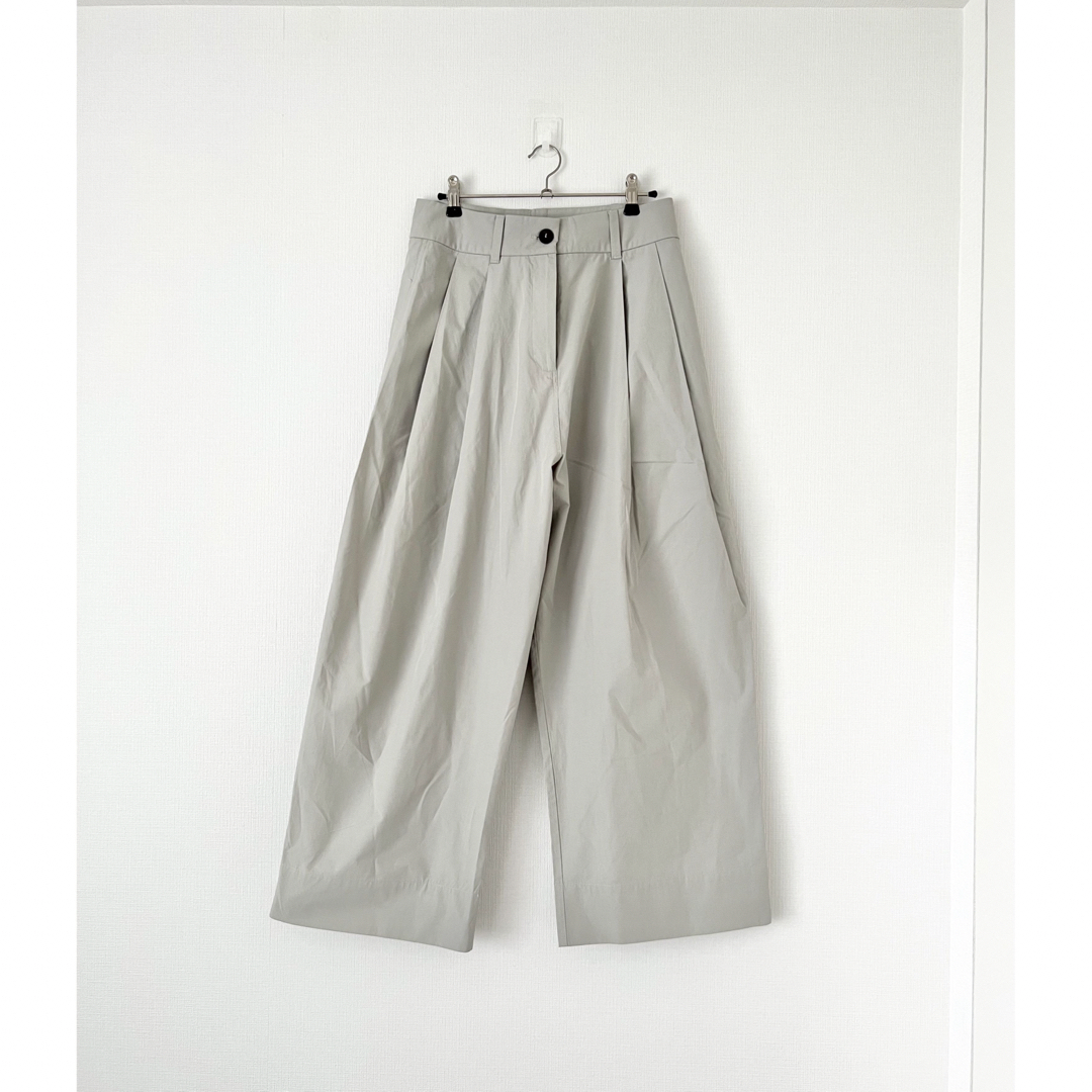 綿100％カラーSTUDIO NICHOLSON DOUBLE PLEAT ワイドレッグパンツ