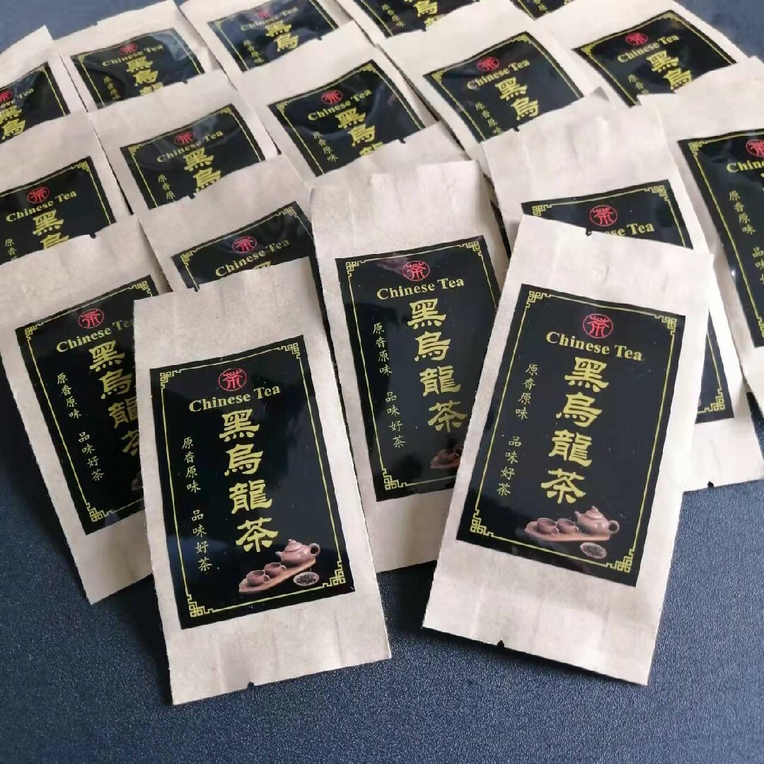 【国内加工商品】中国茶葉　人気の黒烏龍茶　20包 MI.PRO shop オリジ 食品/飲料/酒の飲料(茶)の商品写真