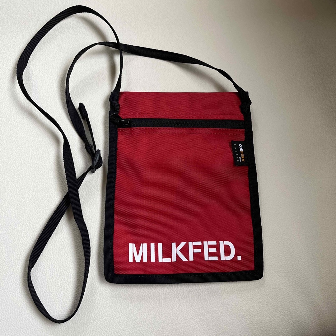 MILKFED.(ミルクフェド)の MILKFED ショルダーバッグ　サコッシュ レディースのバッグ(ショルダーバッグ)の商品写真