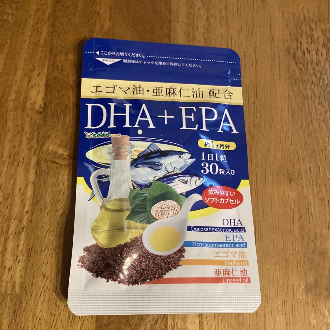 シードコムス　サプリメント　エゴマ油・亜麻仁油配合DHA＋EPA30粒約1ヶ月分 食品/飲料/酒の健康食品(その他)の商品写真