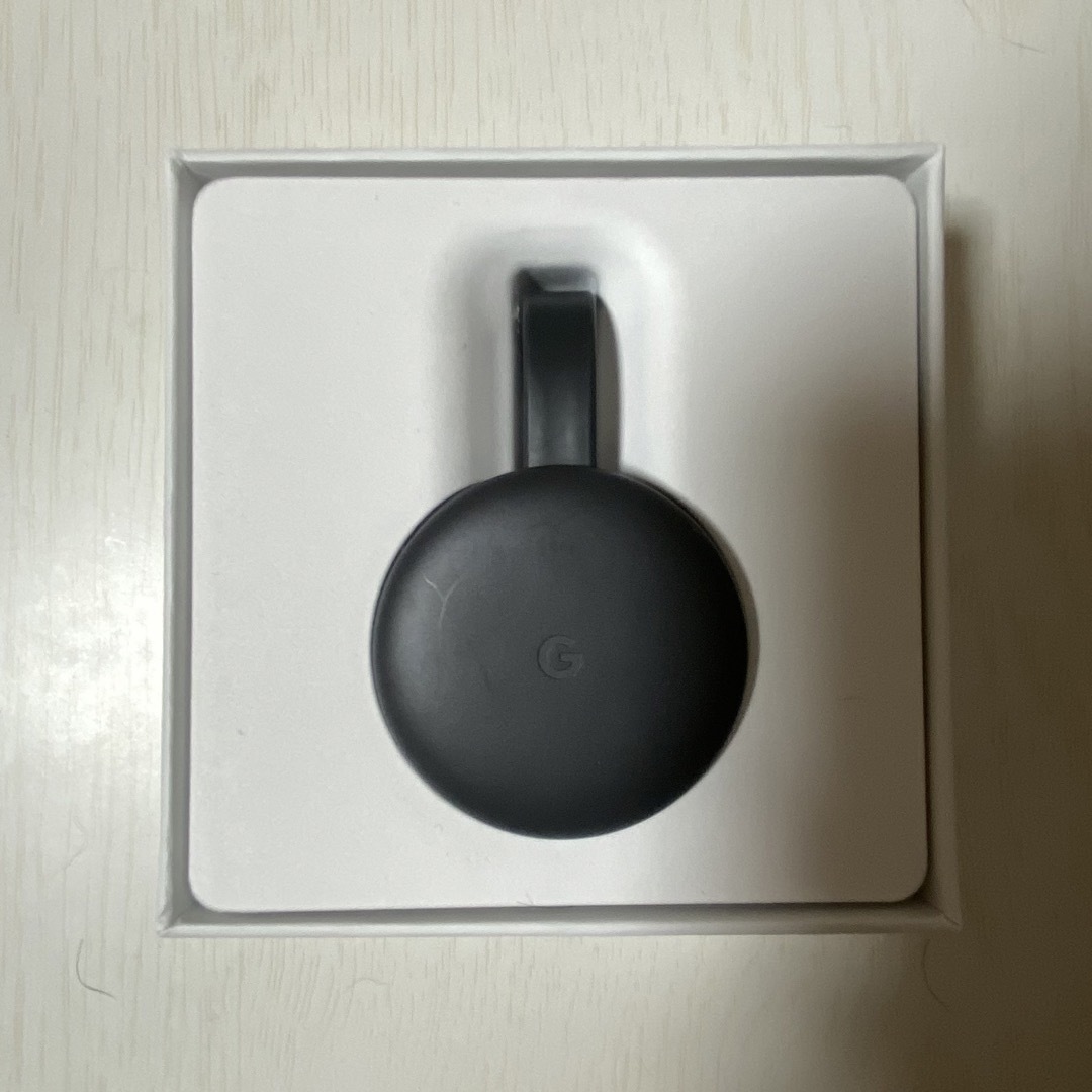 Google(グーグル)の【美品】Google Chromecast グーグルクロームキャスト ほぼ未使用 スマホ/家電/カメラのテレビ/映像機器(その他)の商品写真