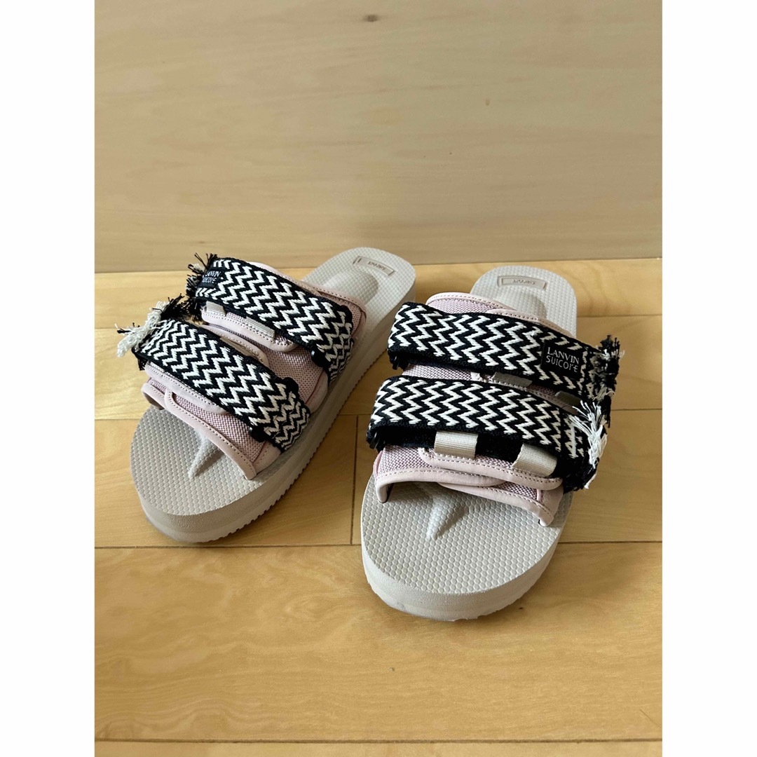 suicoke(スイコック)のSUICOKE  LANVIN SANDALS スイコック ランバン メンズの靴/シューズ(サンダル)の商品写真