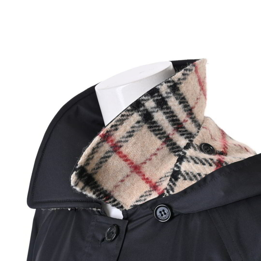 BURBERRY(バーバリー)のBurberry London イングランド製 2way ポリ 中綿 ブルゾン レディースのジャケット/アウター(ブルゾン)の商品写真