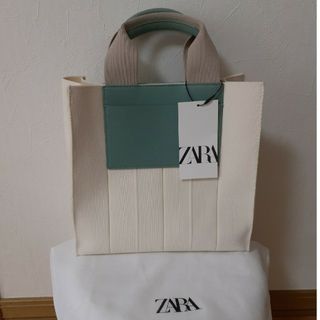 ザラ(ZARA)のZARAザラ　　トートバッグ　グリーン　新品(トートバッグ)