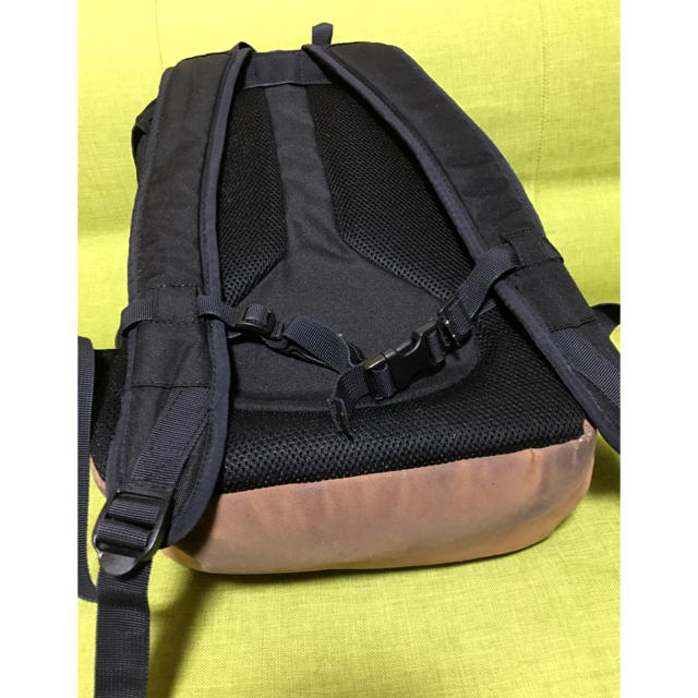 NIXON(ニクソン)のNIXON リュック (SMALL LANDLOCK BACKPACK) メンズのバッグ(バッグパック/リュック)の商品写真